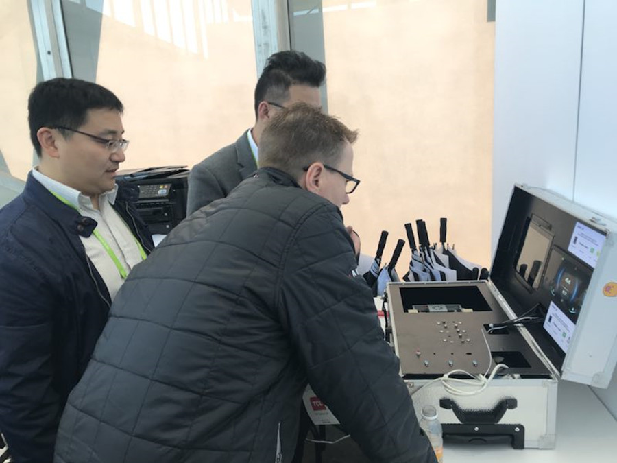 %title插图%num %title插图%num