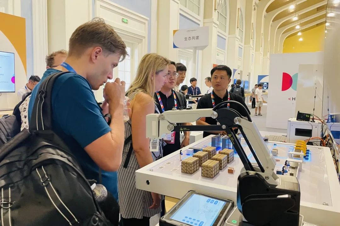 %title插图%num %title插图%num