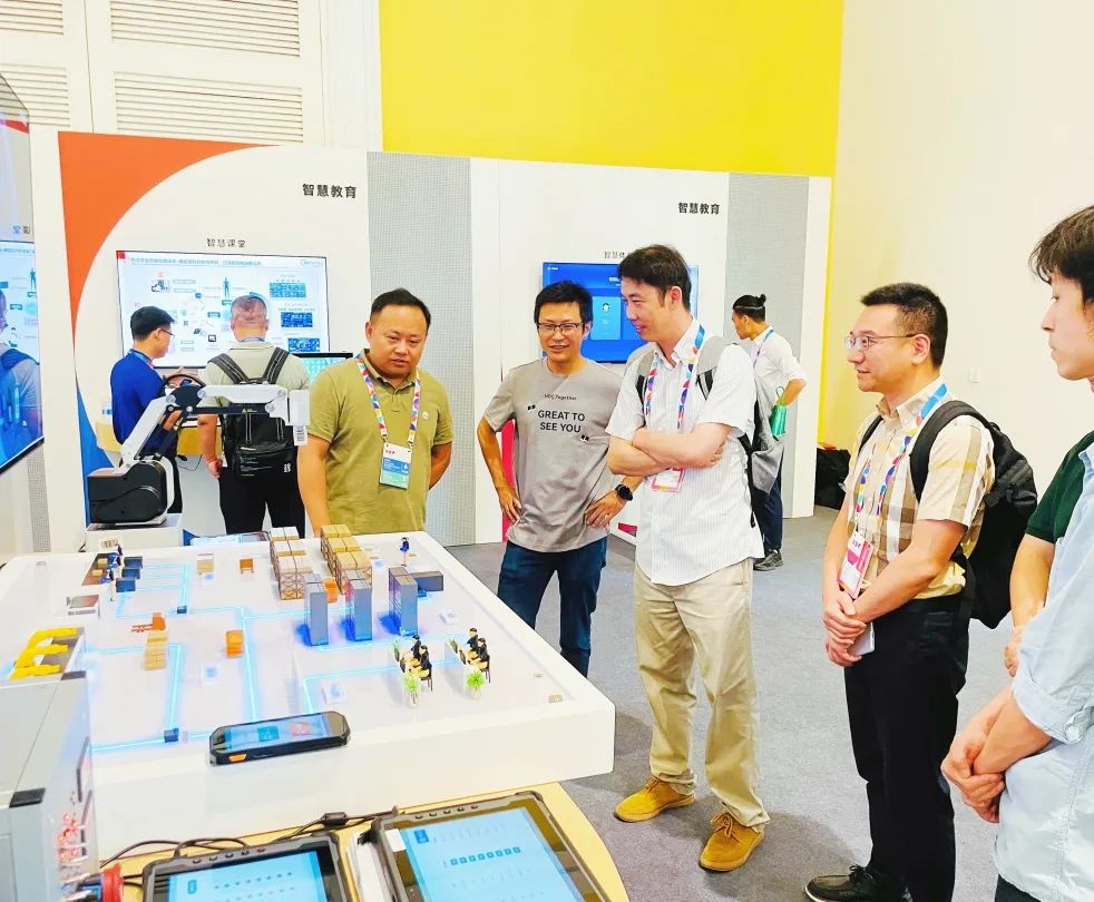 %title插图%num %title插图%num