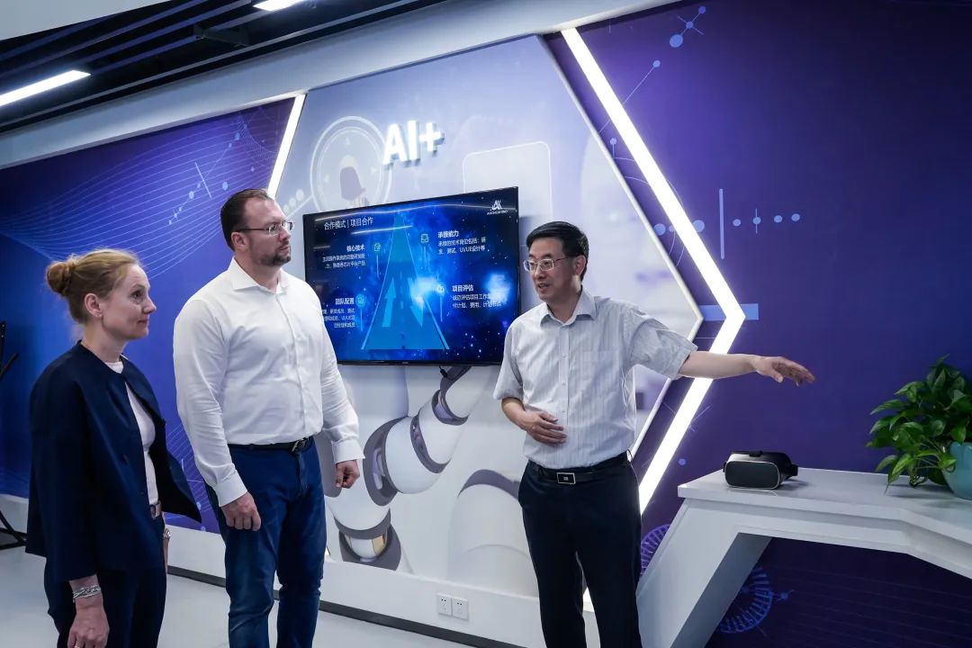 %title插图%num %title插图%num