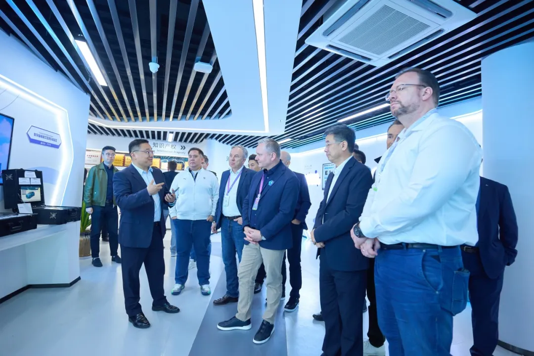 %title插图%num %title插图%num